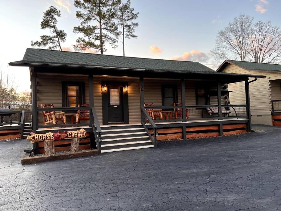 The Horse Cabin At Natural State Cabins Morning Star المظهر الخارجي الصورة