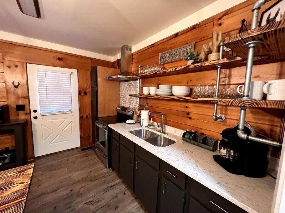 The Horse Cabin At Natural State Cabins Morning Star المظهر الخارجي الصورة
